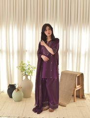 Anya Embroidered 3pcs