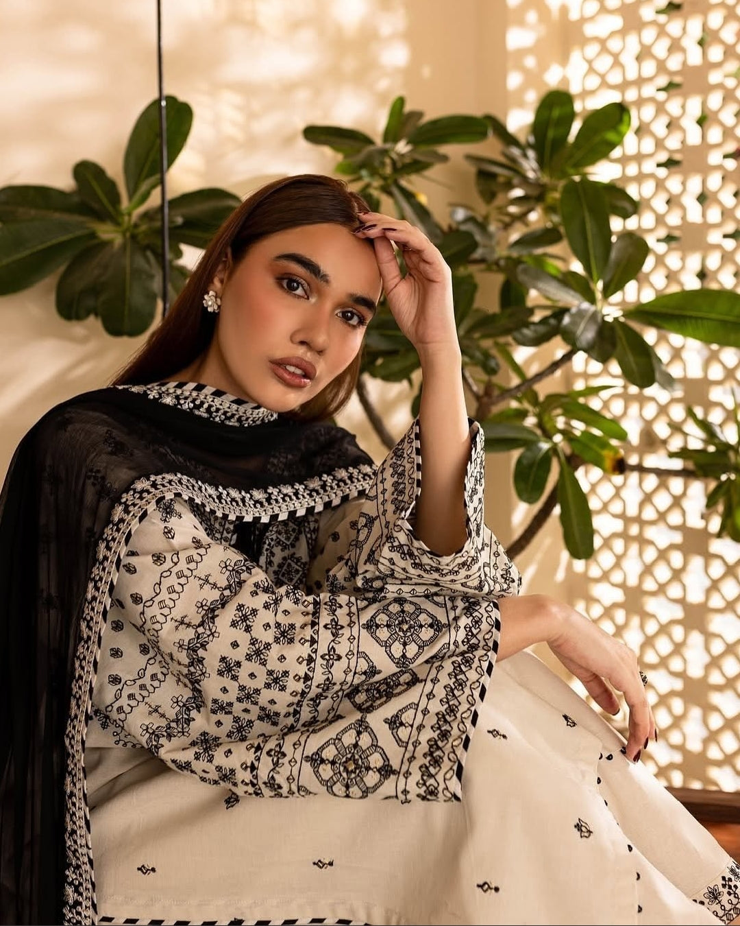 Arfa Embroidered Stitched 3pcs FZ Collection