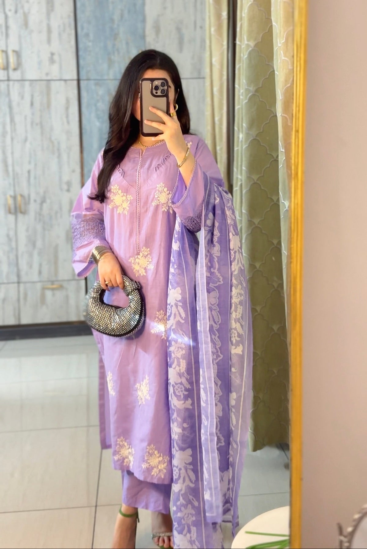 Guluna Embroidered 3pcs