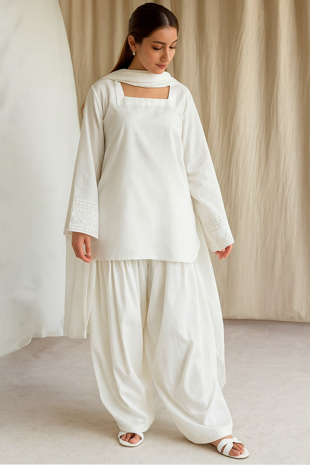 White Diamond Embroidered 3pcs